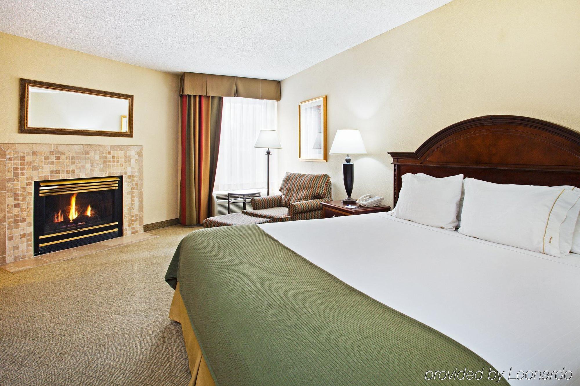 Holiday Inn Express Hotel & Suites Pigeon Forge By Ihg Quarto foto